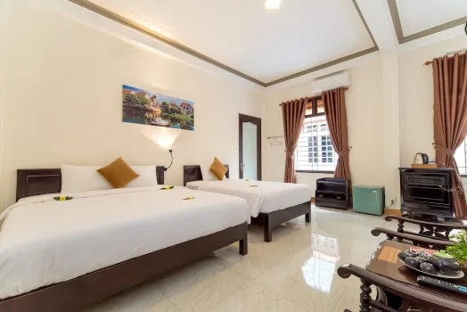 Hoa Thu Homestay Hotels near Gold Moon Hoi An Restaurant