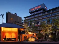 飯坂 ホテルジュラク 旧堀切邸周辺のホテル