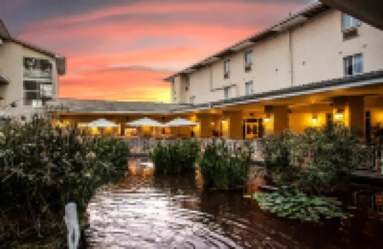 Southern Sun Ridgeway Lusaka Hotels in 