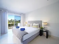 Pine Hills Esmeralda