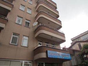 黑海旅館