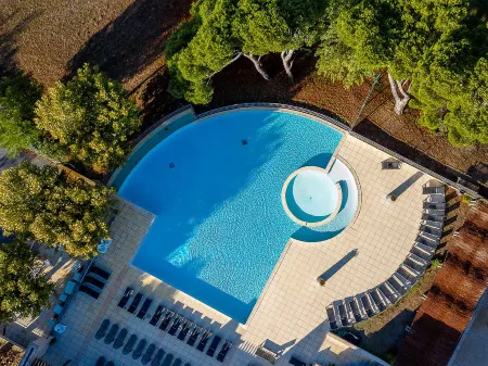 Provence Country Club