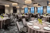 The Row Hotel at Assembly Row, Autograph Collection - breakfast