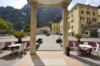 Grand Hotel Riva - Infinity Pools