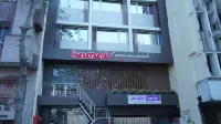 Purple Beds by Vits - Dwarkesh, Surat Hotel in zona Raghuvir vadi
