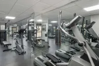 Best Western International Speedway Hotel - Gym