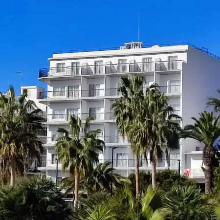 The Red Hotel - Adults Only