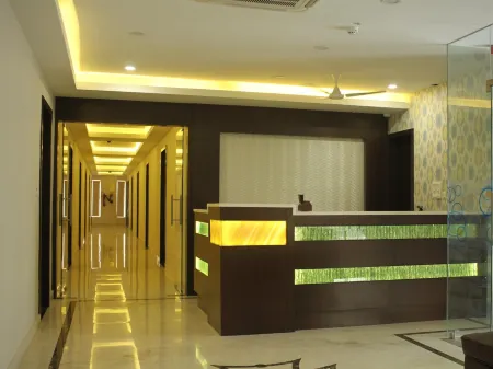 Samy Hotel Отели в г. Намаккал