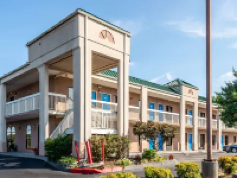 Motel 6 Kingsport, TN Hotels in Sullivan County