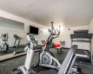 伊克諾套房酒店 - 健身室/gym room