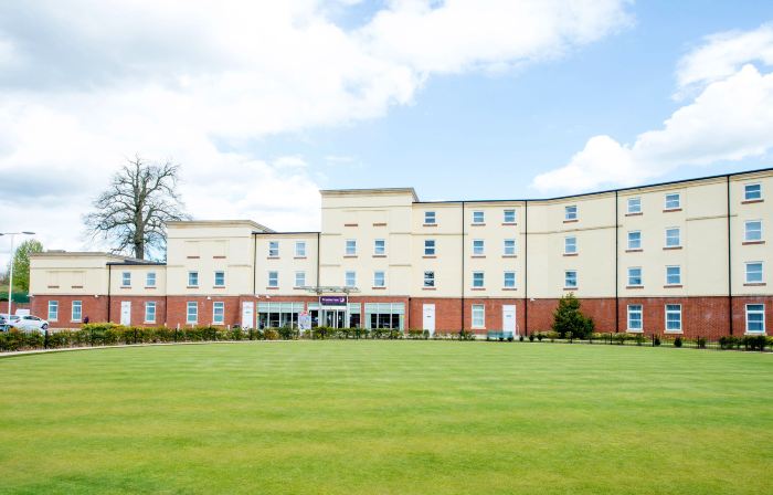 Premier Inn Stoke/Trentham Gardens