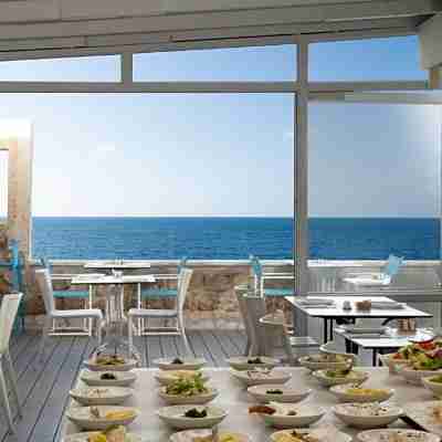 Akotika Boutique Dining/Meeting Rooms