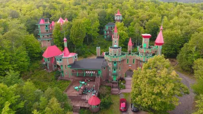 Auberge Château Bahia فنادق في Dalhousie