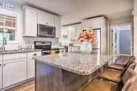 Modern Home w/ Yard + Deck, 1 Mi to Clemson U! - 3-Star