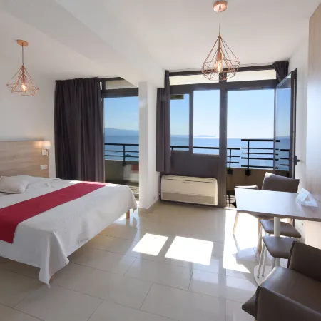 Rés. les Calanques, Studio 2 Pers