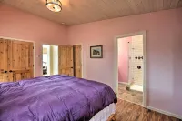 Lake Whatcom House w/ Boat Dock + Mountain View! - balcony