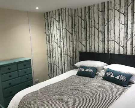 Geise Farm Services Hotels in Thurso