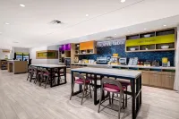 Home2 Suites by Hilton Petaluma - Kitchens
