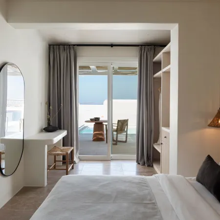 Porto Mykonos Отели рядом с достопримечательностью «Пляж Глифади»