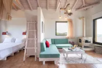 Chamaloni Cottages