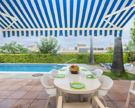 Rioja Hotels in Calonge