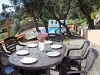 Mas Ambros - 4-Star