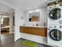 "Thorid" - 800m from the Sea