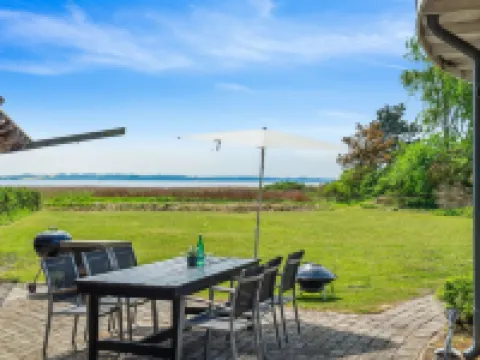 "Vemund" - 100m to the Fjord