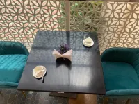 Purple  Hotels & Resorts