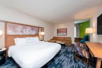Fairfield Inn & Suites Fair Oaks Farms Hotels in Rensselaer