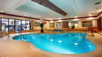 Best Western Plus Port OCall Hotel - ที่มีสระว่ายน้ำ
