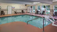 Wyndham Garden Anchorage Airport - Pools