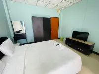 Br Guest House Pattaya - Pensions