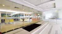 タイムズ ホテル ブルネイ - 駐車場