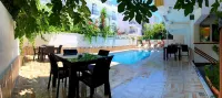 LAVİN Garden Hotel - ที่มีสระว่ายน้ำ