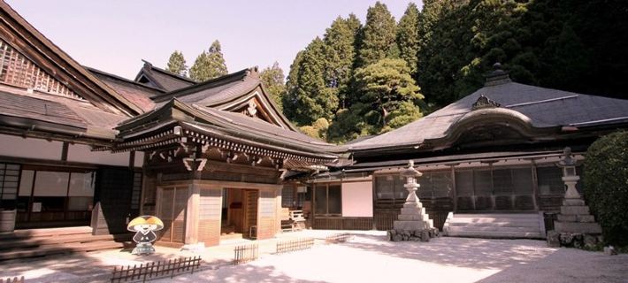Saimonin Hotels in Koya