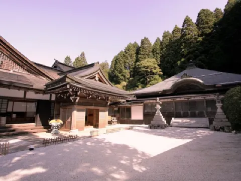 Saimonin Hoteles cerca de Estación de tren Koyasan