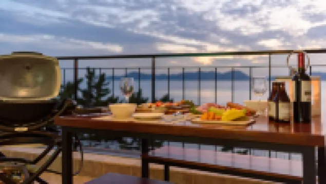 通淵Nerja 21旅館