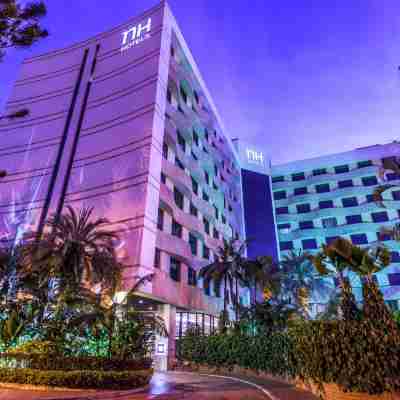 NH Cali Royal Hotel Exterior