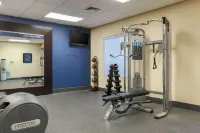Hampton Inn & Suites Poughkeepsie - Fitnessstudio