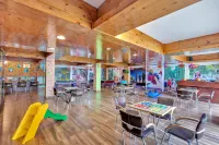 Club Mahindra Kanatal - Parking