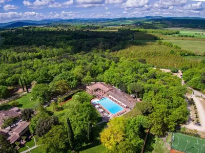 博爾戈聖路易吉酒店 酒店