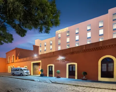 City Express by Marriott Puebla Centro โรงแรมในปวยบลา
