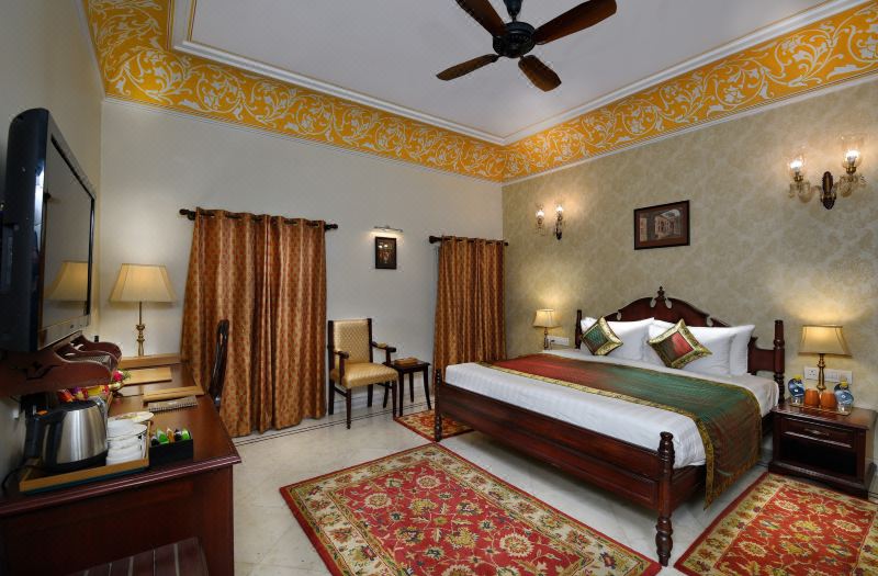BrijRama Palace, Varanasi - by the Ganges