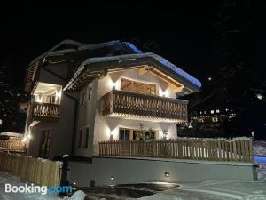 Chalet Marmotta CULM - Luxus Chalet Ski-In Ski-Out