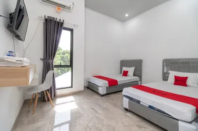 RedDoorz near Tugu Coklat Pesawaran Lampung Hotel dekat Bandar Lampung Radin Inten II (TKG)