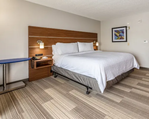 Holiday Inn Express & Suites Statesville by IHG Hotels in Statesville