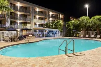 Spark by Hilton Sarasota Siesta Key Gateway - Beach
