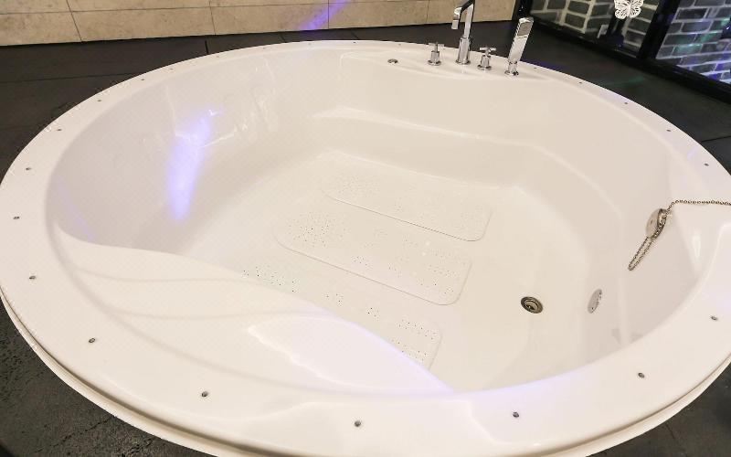 2. 울산 호텔그라운..