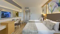 Glamour Resort & Spa